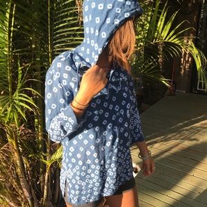 Linen quarter sleeve hoodie